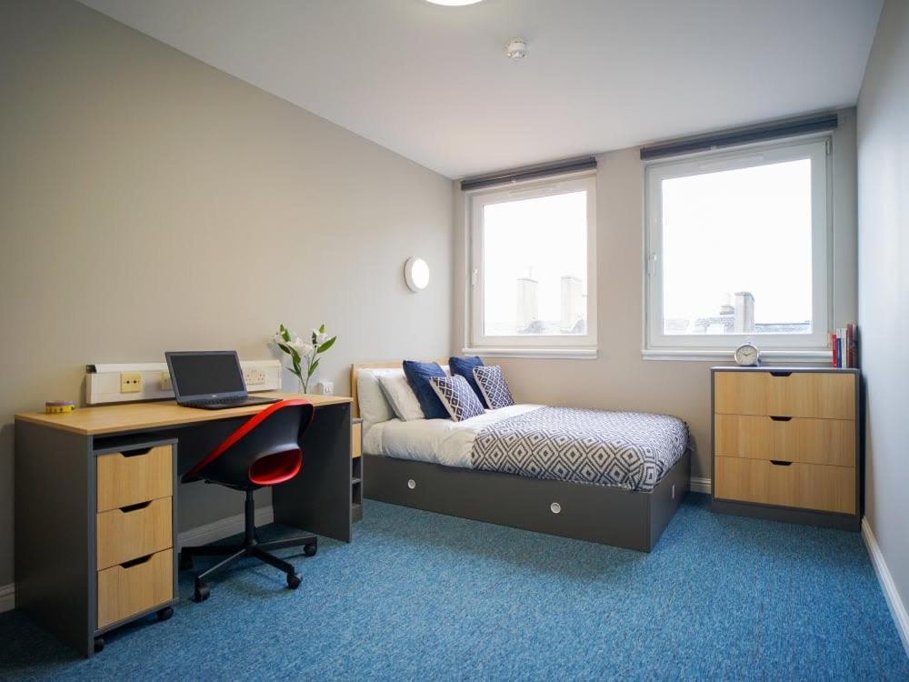 8 Roxburgh Edinburgh Apartment Exterior photo